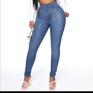 Fashion Nova Classic High Waist Skinny Jeans